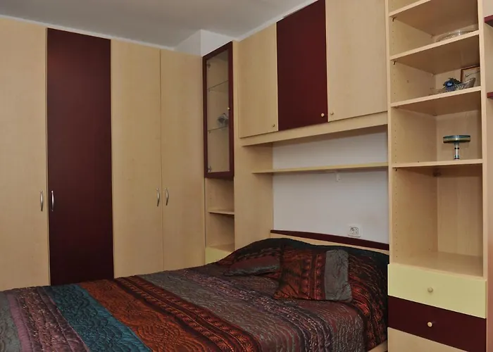 Apartment Iva Tour As With Balcony In Ljubljana